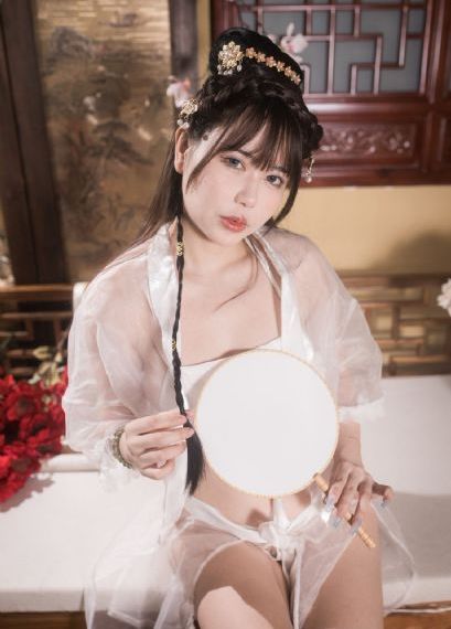 《重生之门》罗坚职业