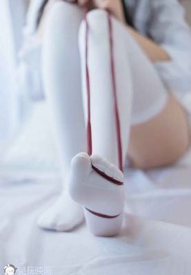 小莹的乳液计未删减全文视频