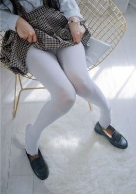 年轻的妈妈在线观看视频