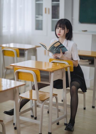 日月同错