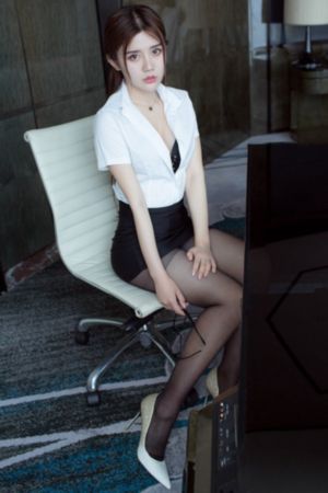 小熊跳舞