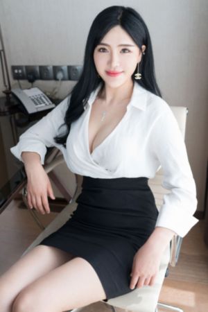 女机械人