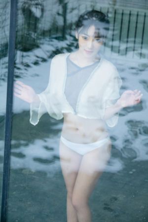 一个好妈妈1中字讲话的背景资料