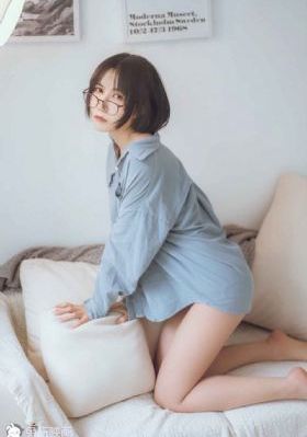 电影绿色椅子