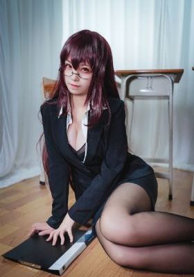 驯服保姆